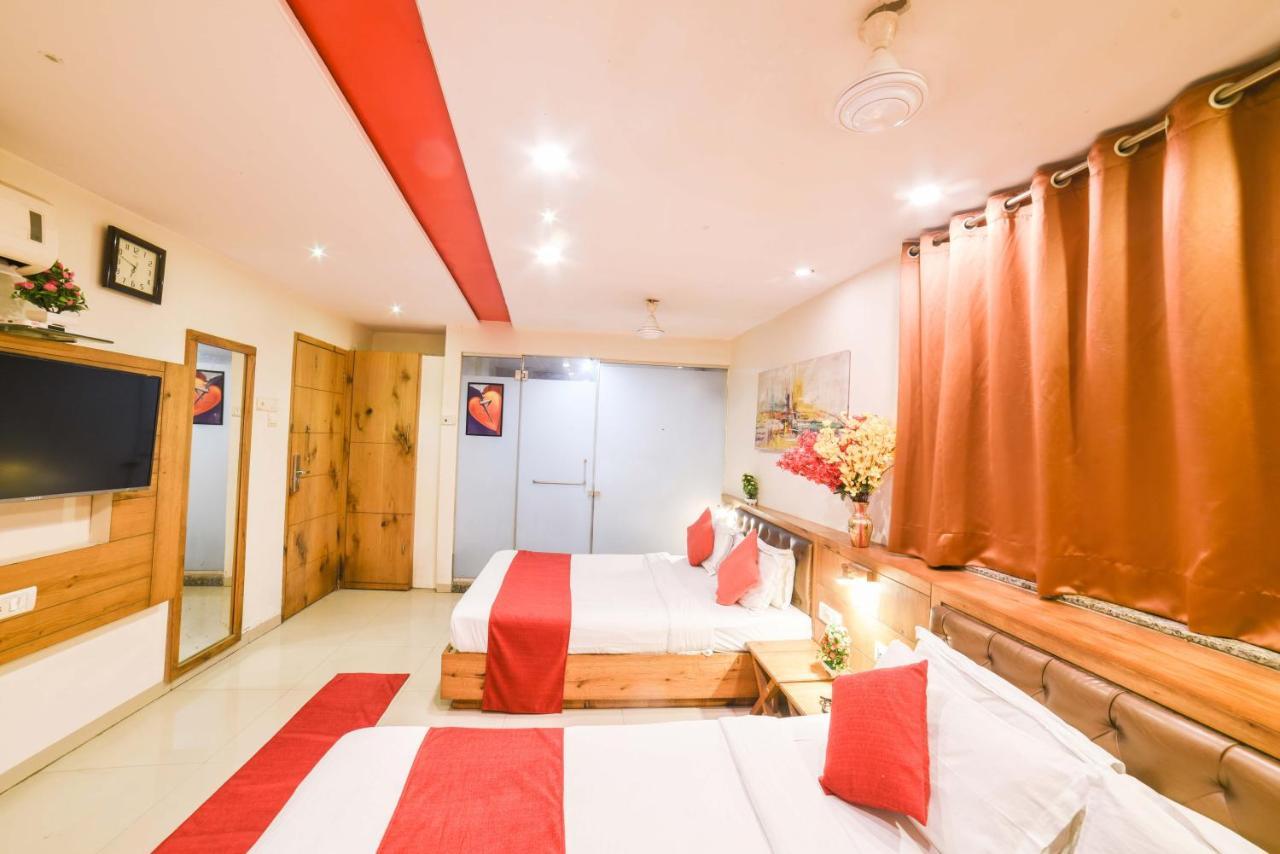 Hotel Grandeur-Near Mumbai International Airport Zewnętrze zdjęcie