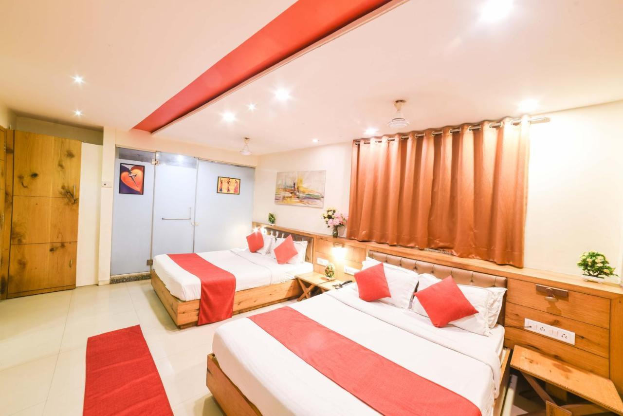 Hotel Grandeur-Near Mumbai International Airport Zewnętrze zdjęcie
