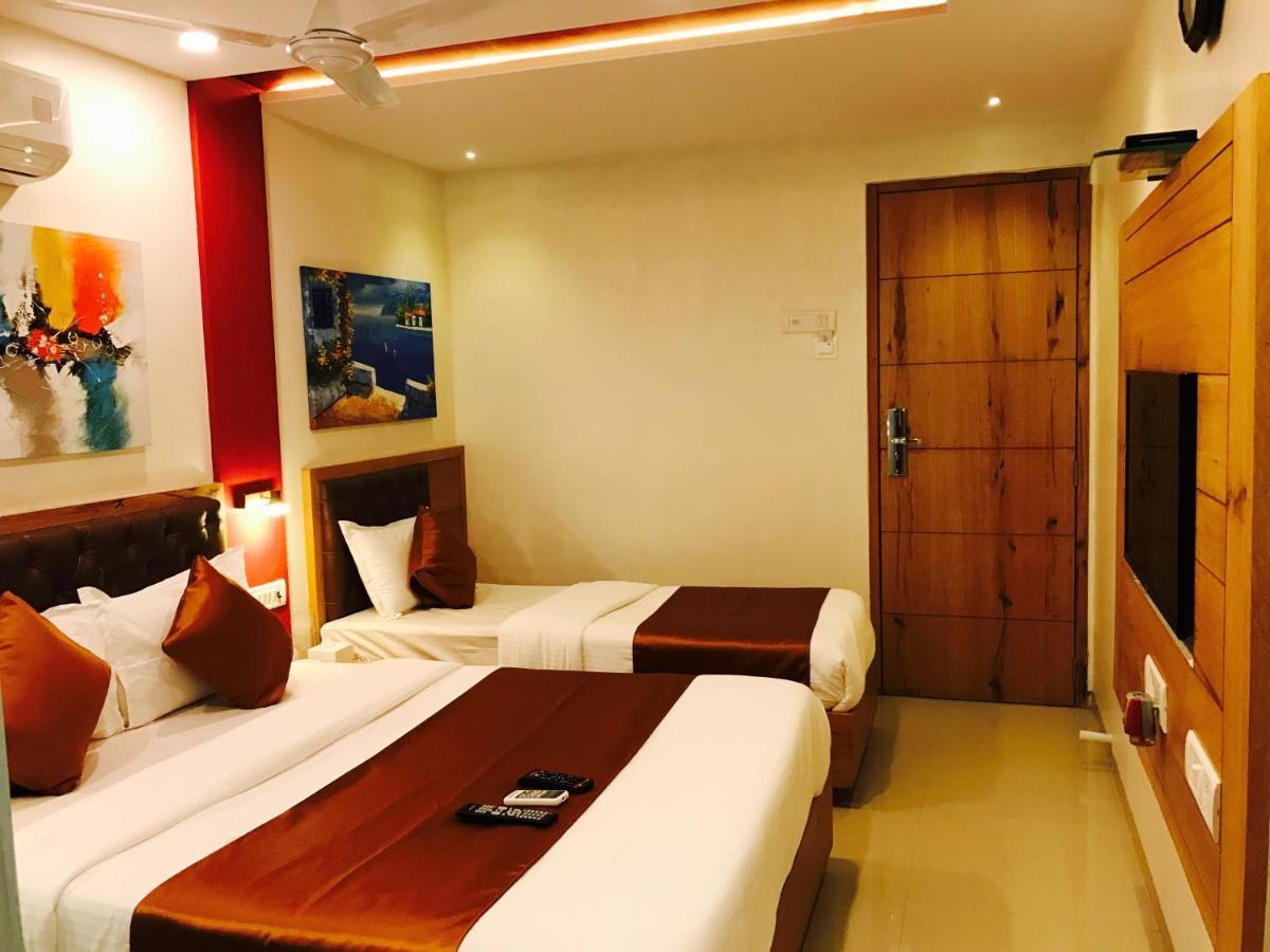 Hotel Grandeur-Near Mumbai International Airport Zewnętrze zdjęcie